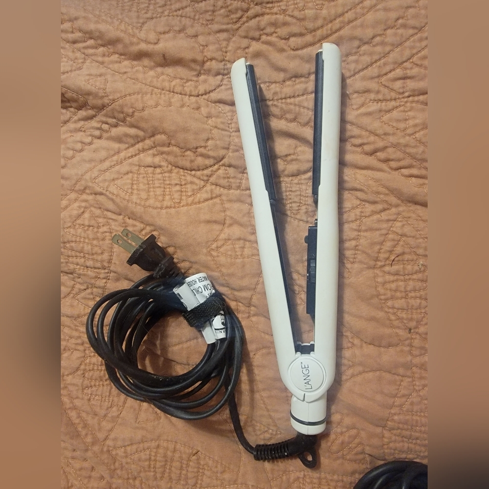 Lange set of 3 lot.flat iron,wand and brush